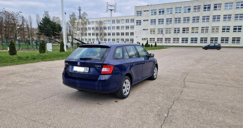 Skoda Fabia cena 33900 przebieg: 150000, rok produkcji 2018 z Bydgoszcz małe 154